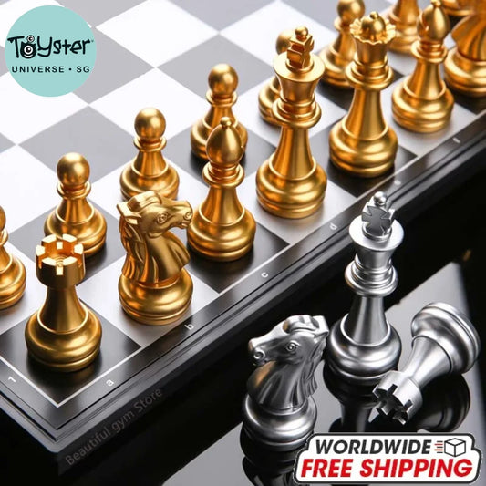 Medieval Chess Set With High Quality Magnetic Chessboard 32 Gold Silver Pieces