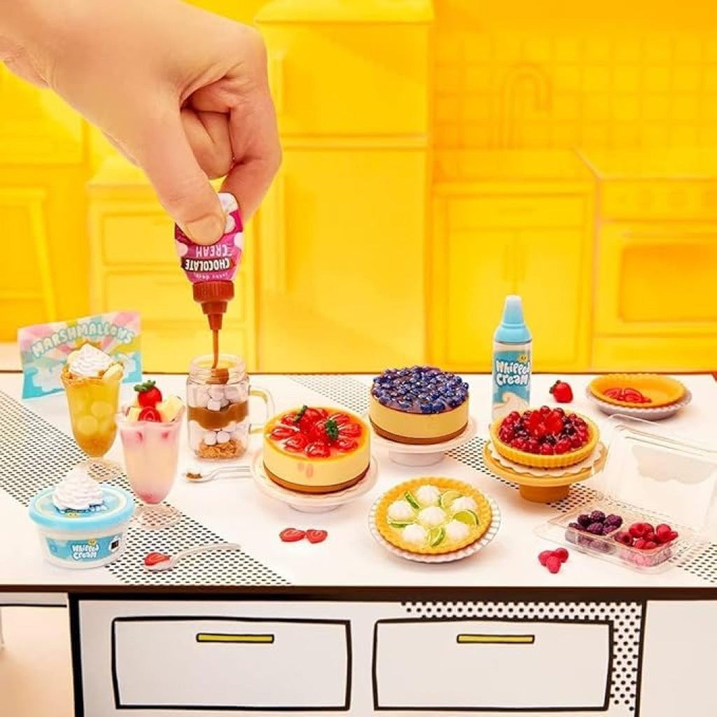 Mga’s Miniverse Make It Mini Food Diner Series 1 Minis Mga