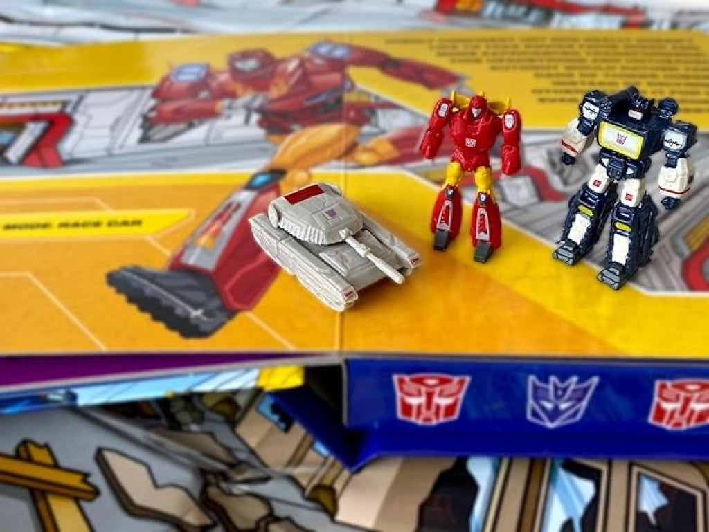 My Busy Book: Hasbro Transformers