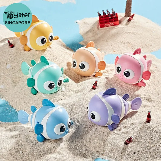 Random 2Pcs Fish Wind Up Toys