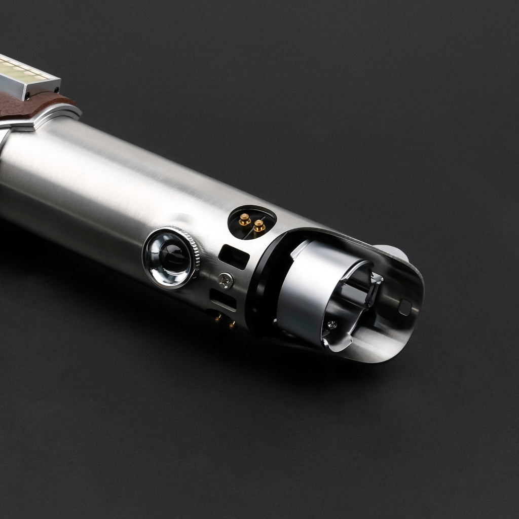 Sabervold Sv-Luke Ep9 Lightsaber