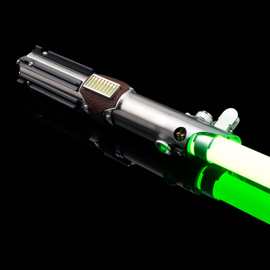Sabervold Sv-Luke Ep9 Lightsaber