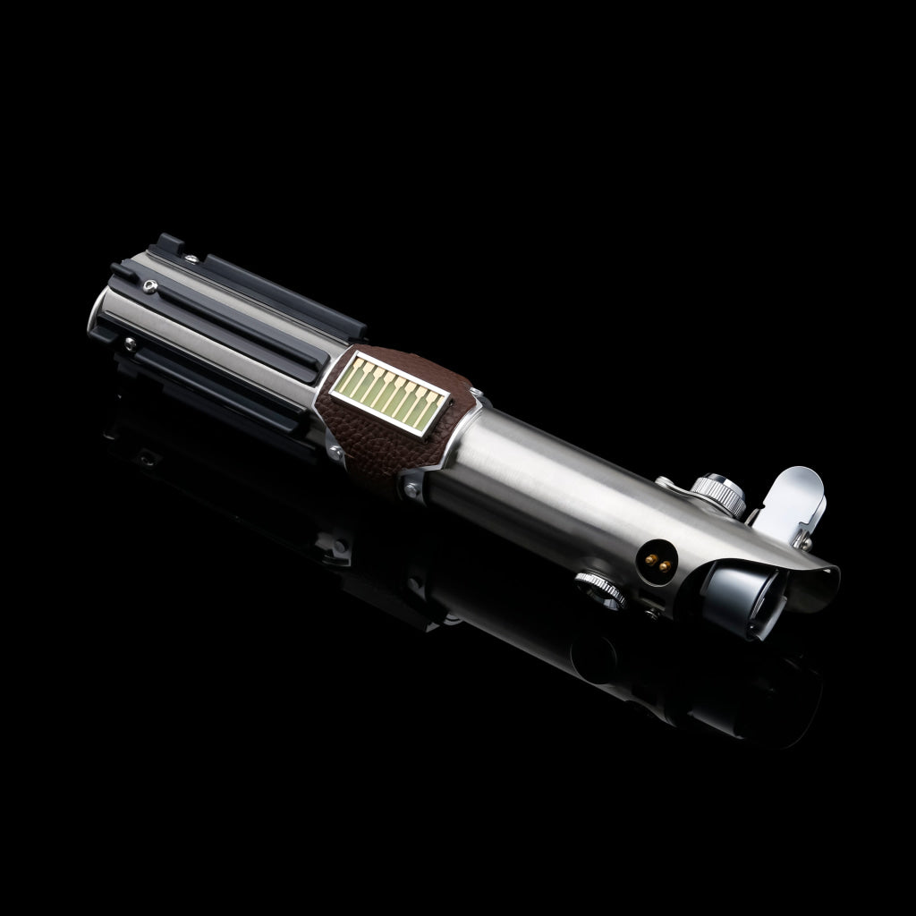 Sabervold Sv-Luke Ep9 Lightsaber