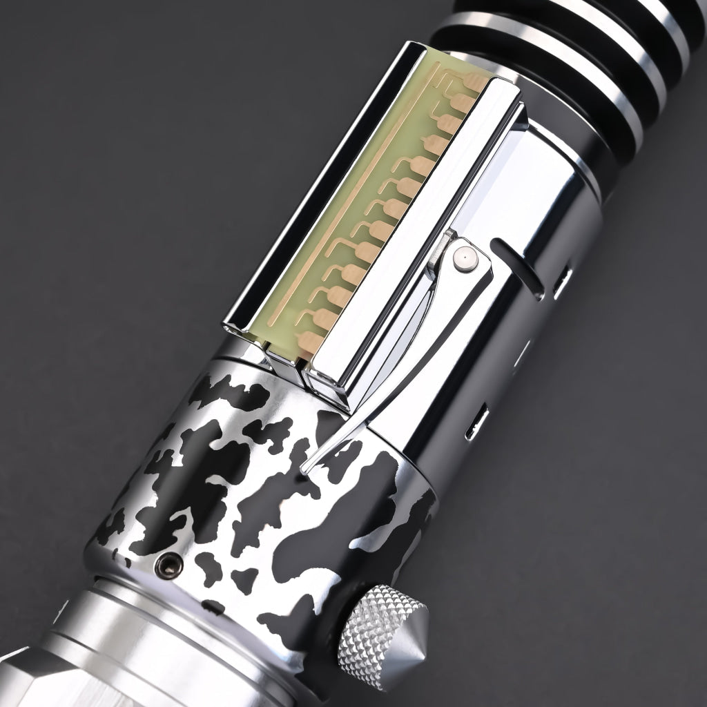 SaberVold SV-Luke II Weathered Lightsaber - SaberVold