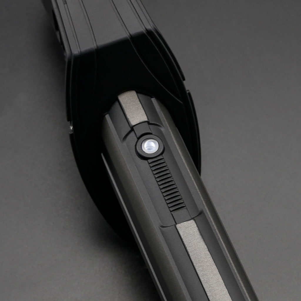 Sabervold Sv-Manda Lightsaber