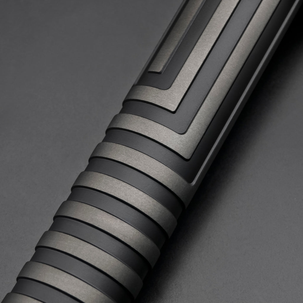 Sabervold Sv-Manda Lightsaber