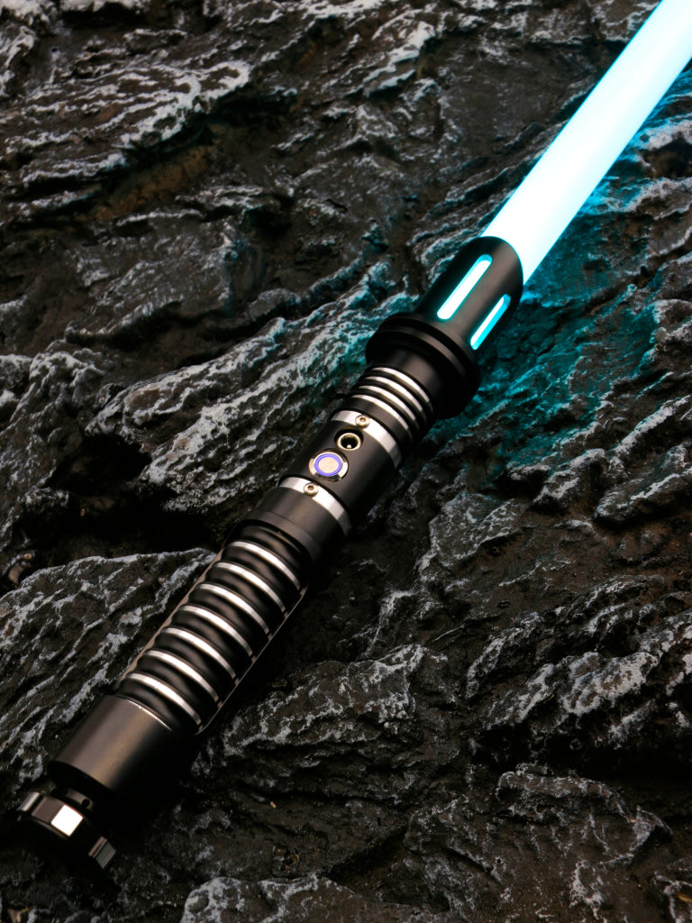 Sabervold Sv-Pavo Lightsaber - Premium Rgb