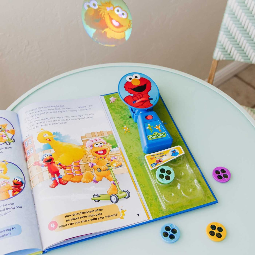 Sesame Street: Movie Theater Storybook and Projector - TOYSTER ...