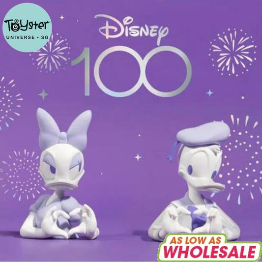 Soap Studio Disney100 Donald Duck and Daisy Duck Love Hand Mini Bust - Disney