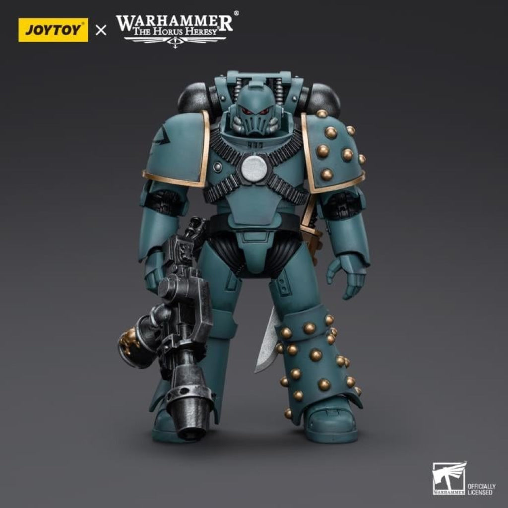 Sons Of Horus: Mkiv Tactical Squad Legionary With Flamer Jt9596 Warhammer 40K