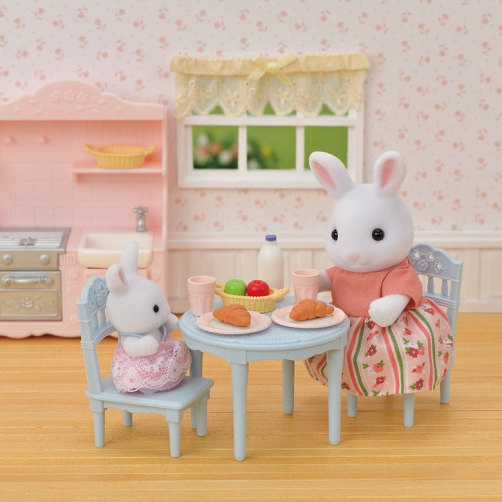Sylvanian Families Snow Rabbit Mother & Baby Breakfast Table Sylvanian Families