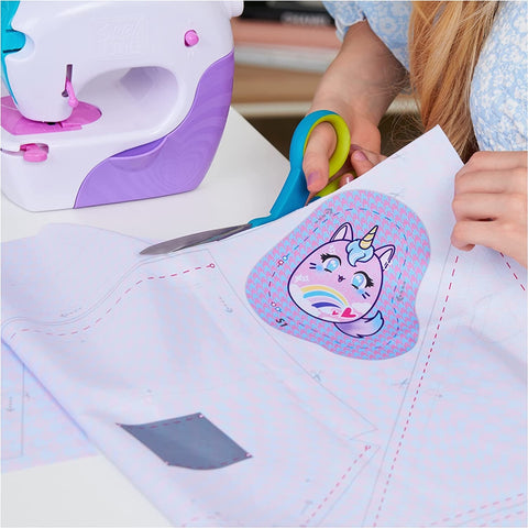 Cool Maker Stitch 'N Style Fashion Studio from Spin Master Review! 