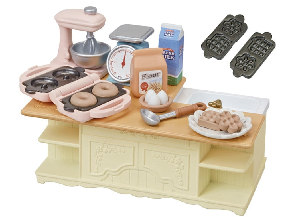 Sylvanian Families Kitchen Island - Free Gift