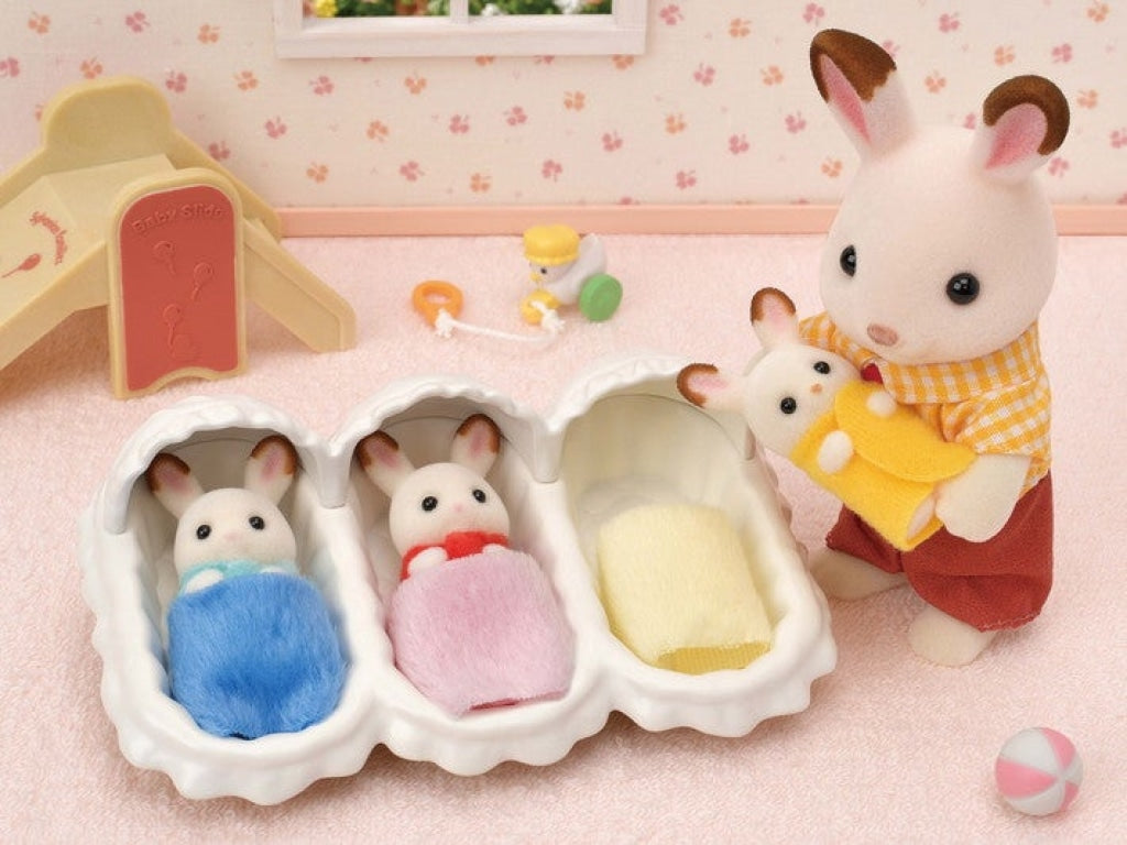 Sylvanian Families Triplets Care Set - Free Gift